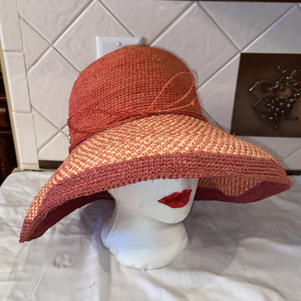 Nwot Helen Kaminski Raffia Sun Hat in Two Tone